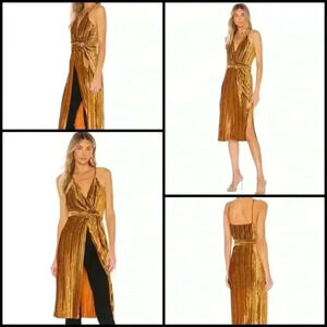 House Of Harlow 1960 x Revovle Pearl Pleated Velvet Wrap Dress\Tunic Party SizeS